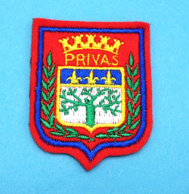 P1110349 Ecusson brodé ville Privas
