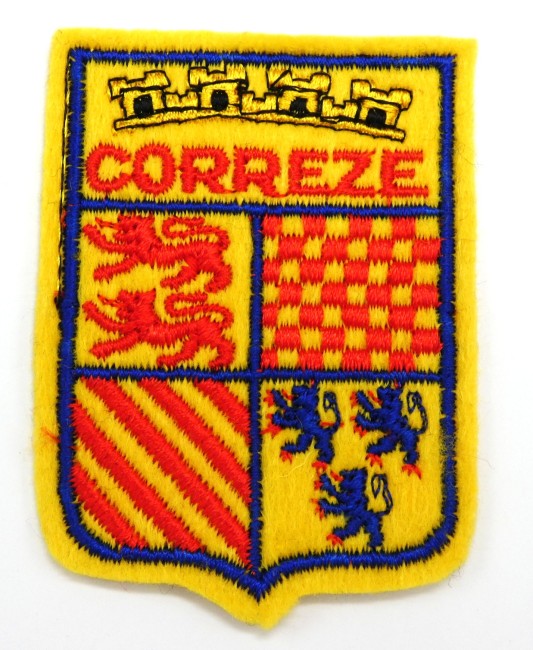 P1080197 Ecusson brodé ville Correze