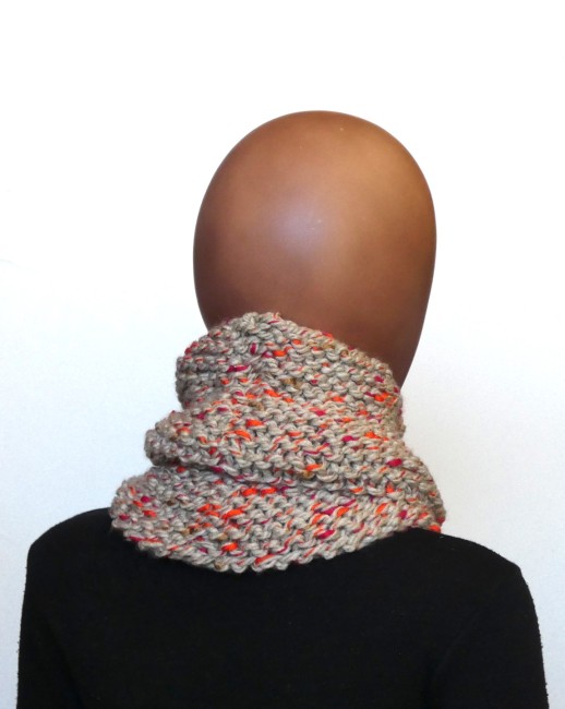 P1110007 Tour de cou / Snood/ femme camel Phildar phil Country
