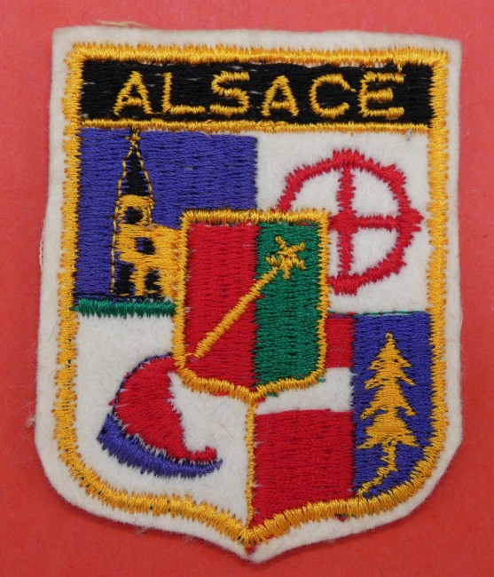 Ecusson collection brodé ville région ALSACE