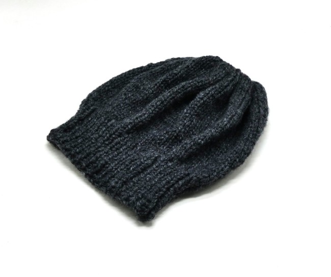 Béret gris foncé Bergère de France Alaska