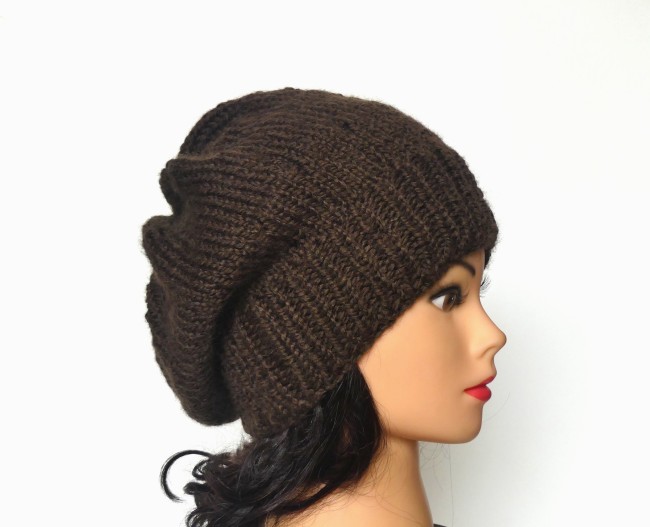 Béret marron Bergère de France Alaska 