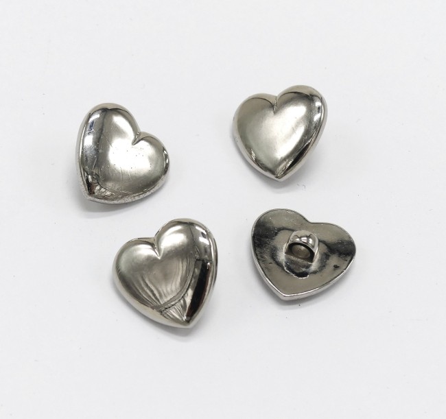 4 Boutons couture coeur métal 17 mm 