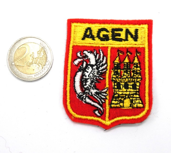 P1070999 Ecusson brodé ville AGEN