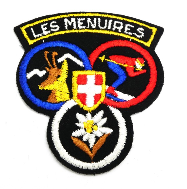 P1090583 Ecusson brodé Les Menuires