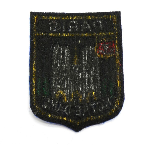 Ecusson brodé  ville Paris Notre - Dame