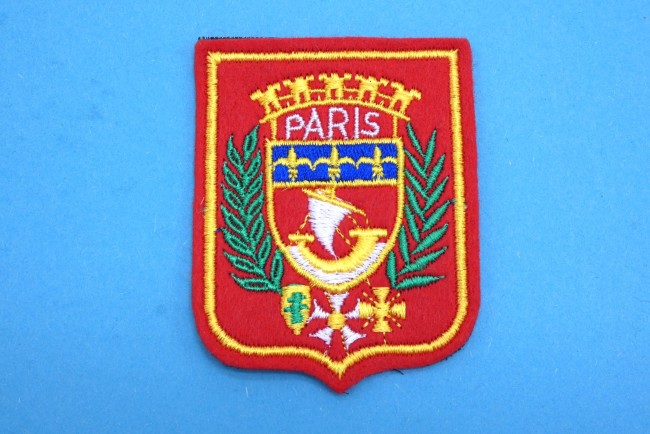  Ecusson brodé ville PARIS 