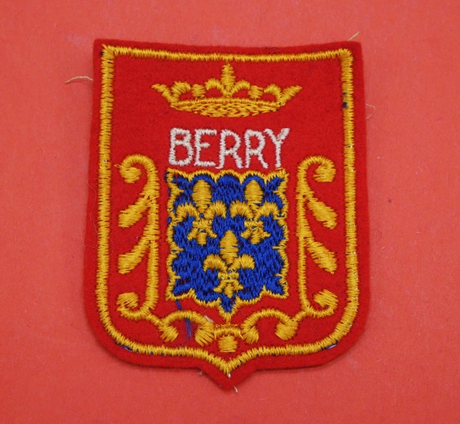 Ecusson brodé ville BERRY