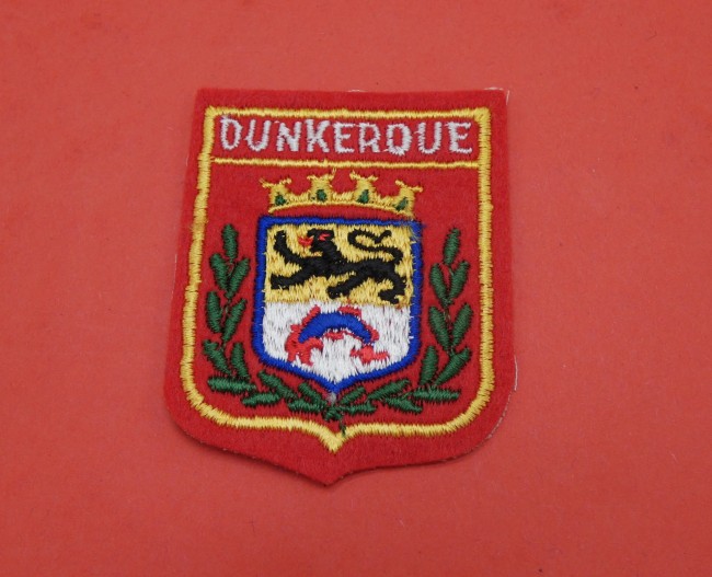 P1100434 Ecusson brodé ville DUNKERQUE