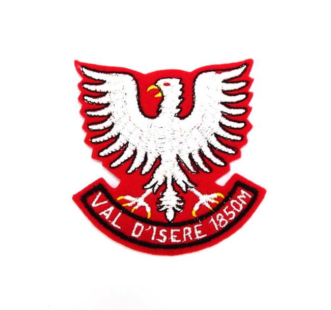 P1040886 Ecusson brodé ville Val D ' Isère 1850 M