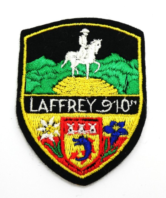 Ecusson brodé ville LAFRFREY 910 m 