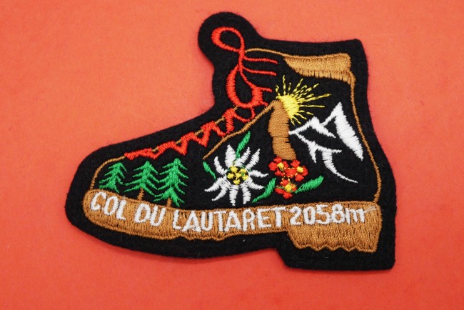 Ecusson chaussure montagne brodé COL DU LAUTARET 2058 m