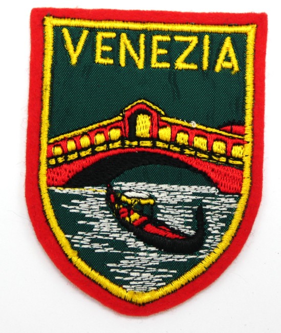 P1040924 Ecusson feutrine brodé VENEZIA