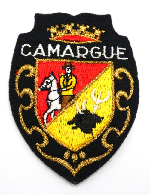 P1100602 Ecusson meresse brodé ville CAMARGUE