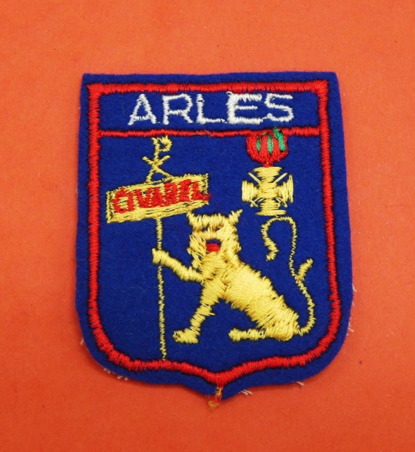 Ecusson brodé ville ARLES