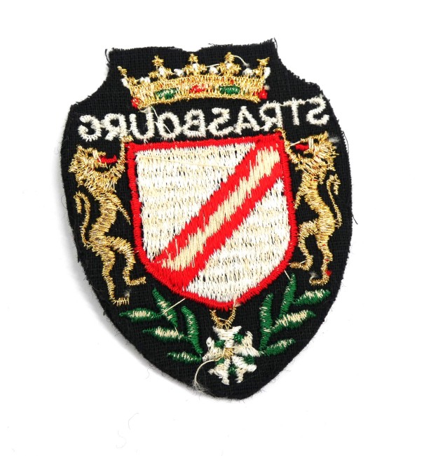 P1030691 Ecusson Meresse brodé ville Strasbourg