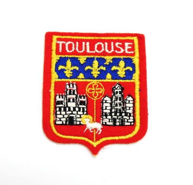 P1070156 Ecusson brodé ville TOULOUSE