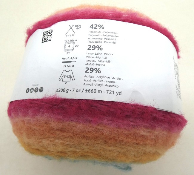 Une pelote 200 gr Fil à tricoetr KATIA HOLI C 505 