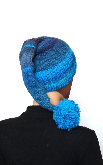 P1020687 Bonnet lutin femme en laine bleu /turquoise