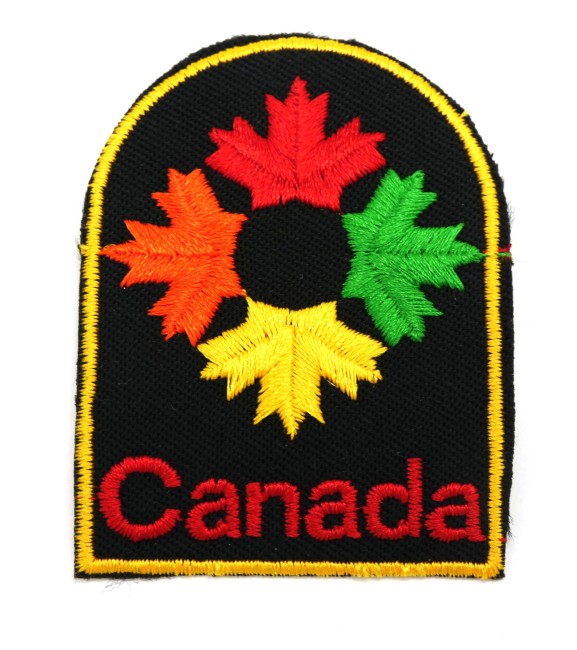 Ecusson patch Canada feuilles multicolores 