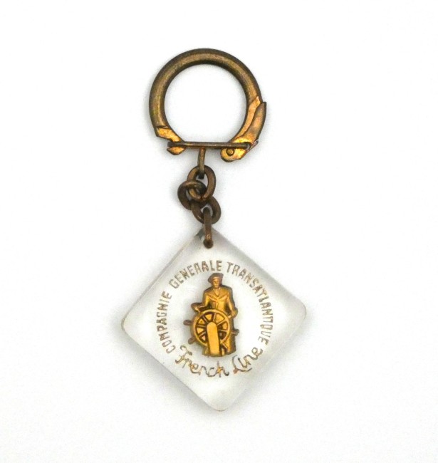 P1050202 Porte clé inclusion compagnie générale transatlantique