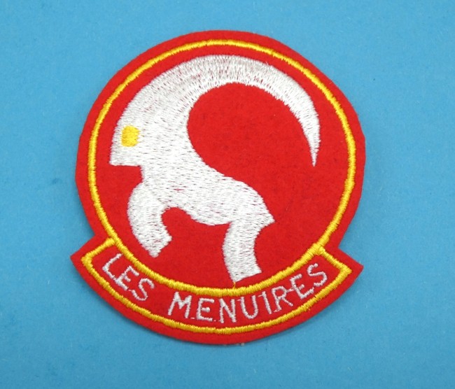Ecusson brodé Les Menuires motif bouquetin