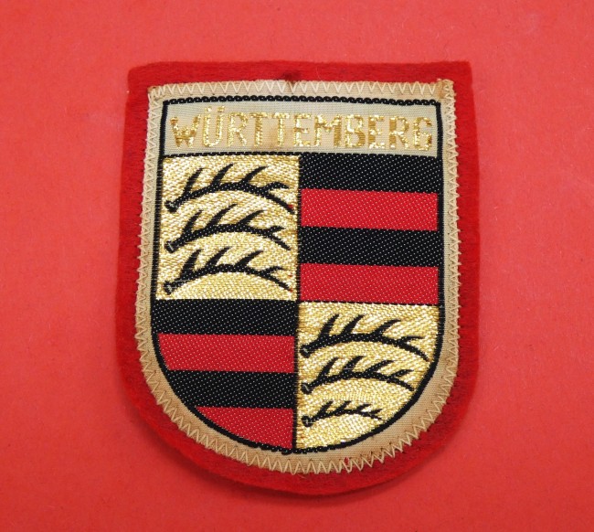 P1050551 Ecusson brodé ville Württemberg