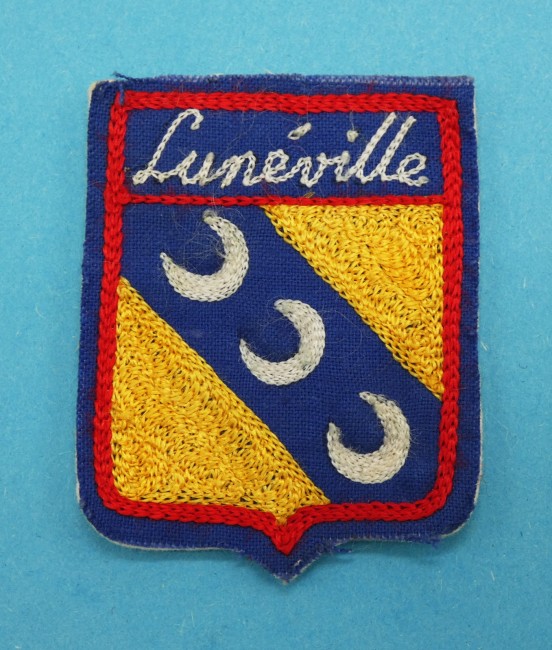 Ecusson brodé ville Lunéville ( occasion )
