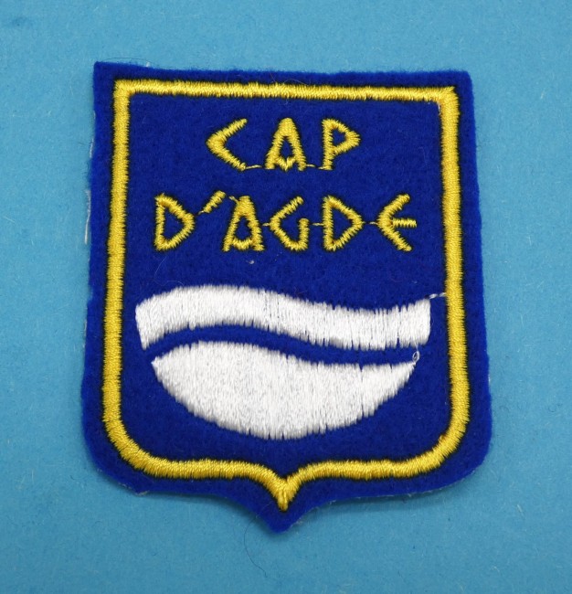 Ecuson brodé CAP D 'AGDE ( occasion ) 