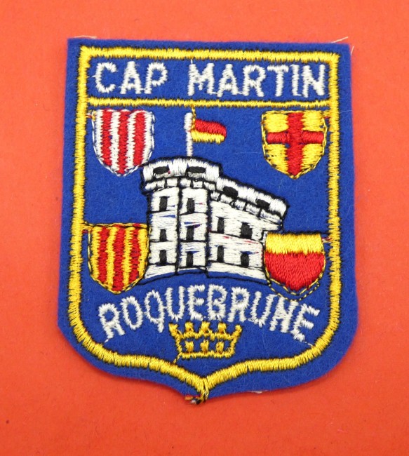 P1070321 Ecusson brodé ville CAP MARTIN ROQUEBRUNE