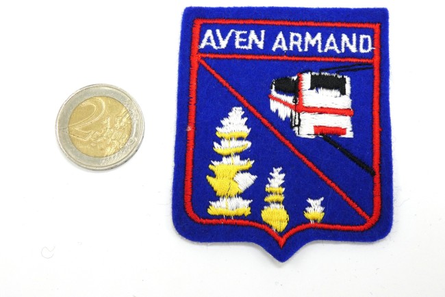Ecusson brodé AVEN ARMAND 