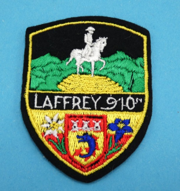 Ecusson brodé ville LAFRFREY 910 m 