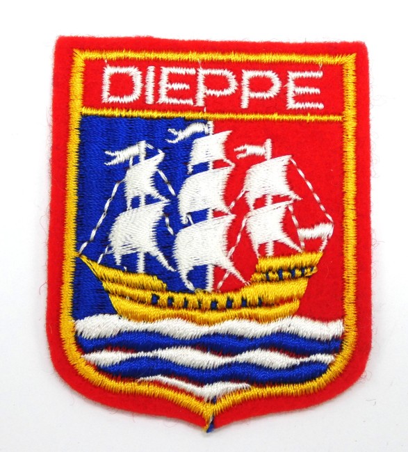 P1080710 Ecusson brodé ville DIEPPE