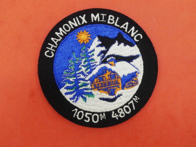 Ecusson brodé ville Chamonix Mt Blanc 