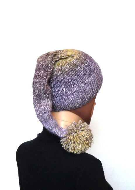 P1020677 Bonnet lutin femme laine Azteca C 505 tricoté main