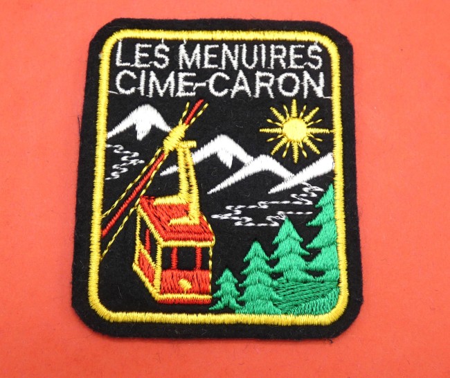 P1090631 Ecusson brodé Les Menuires Cime - Caron