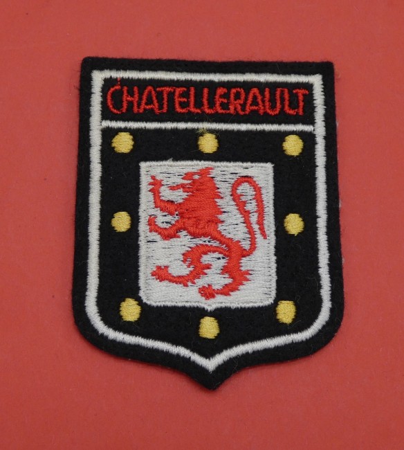Ecusson brodé ville CHATELLERAULT 