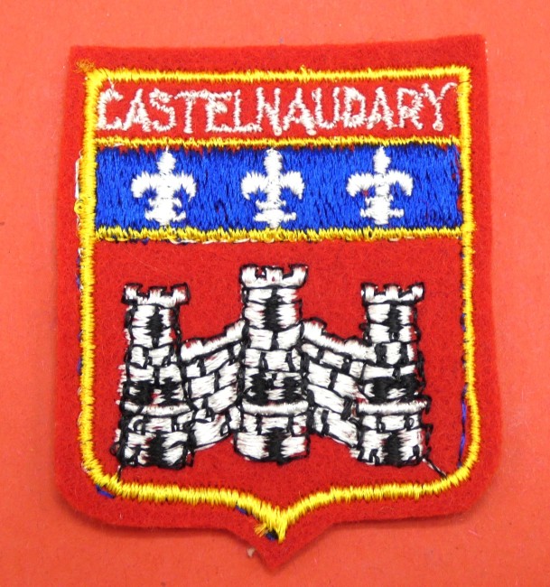 P1110391 Ecusson brodé ville Castelnaudary