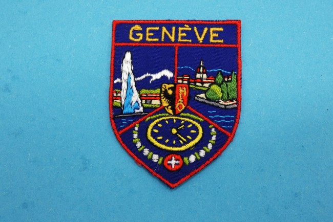 P1110137 Ecusson brodé ville Genève