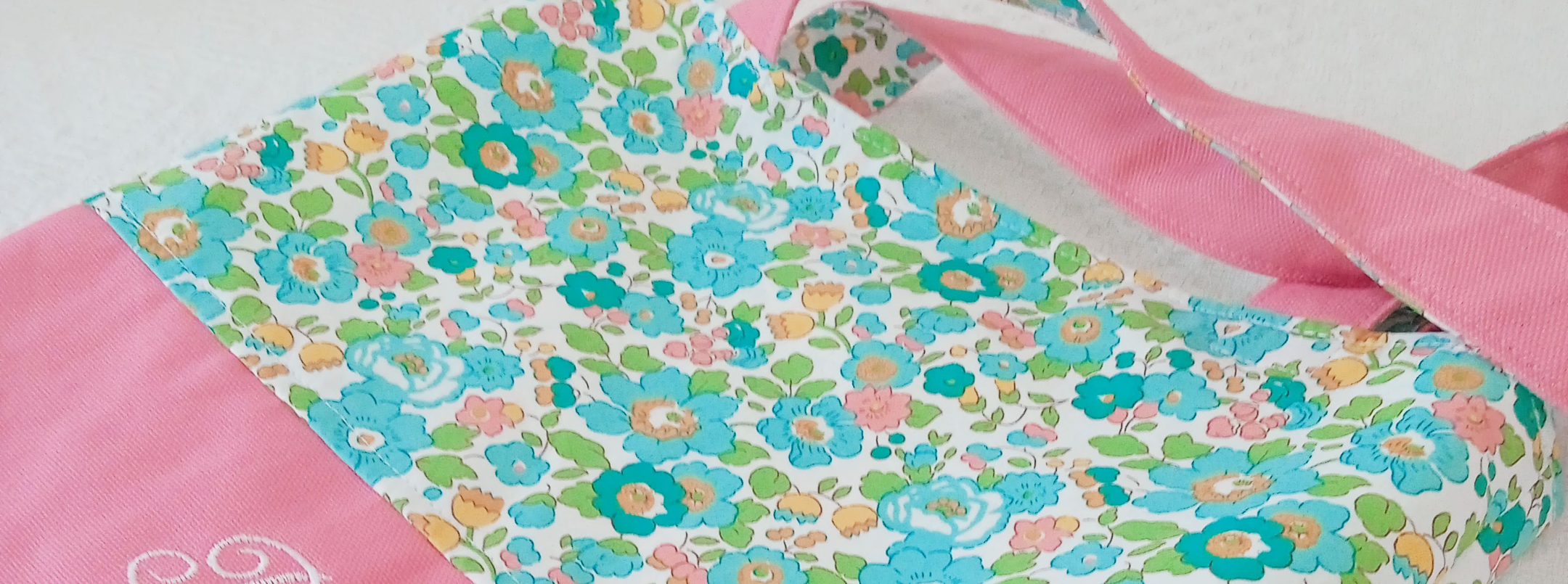 Tote bags personnalisés pour enfant et école, confectionnés à la main en tissu