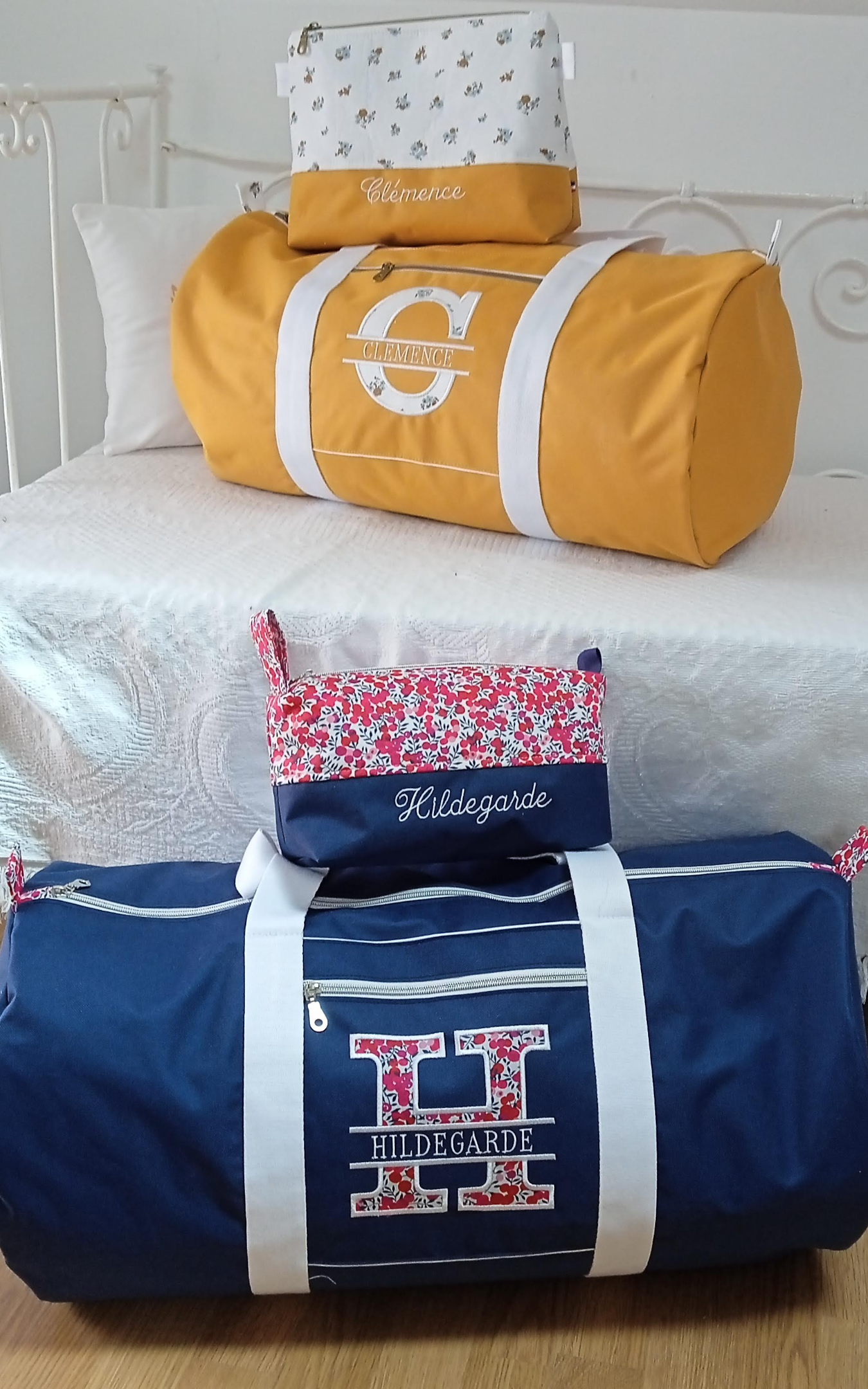 sacs polochons fait main, sur mesure, personnalisés avec broderie prénom