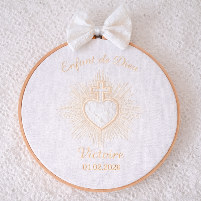 tambour ENfant de Dieu avec broderie en appliqué BA