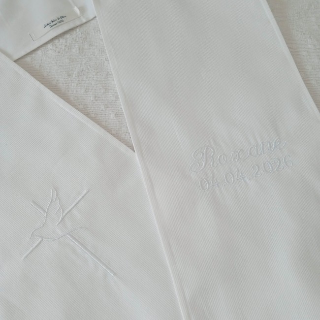 motif de broderie religieux pour cadeau souvenir d'un sacrement catholique