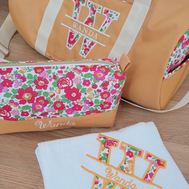 cadeau de naissance assorti Liberty betsy grenadine