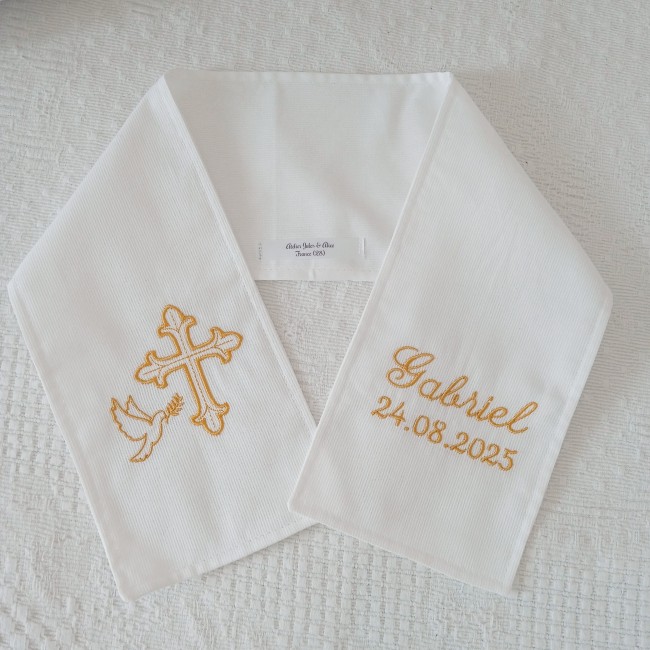 confections artisanales personnalisées avec broderie du prénom GABRIEL - cadeau de naissance - cadeau d'anniversaire - baptême