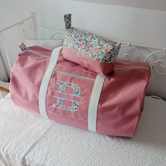 confections artisanales personnalisées avec broderie du prénom BRUNE - cadeau de naissance - cadeau d'anniversaire - baptême