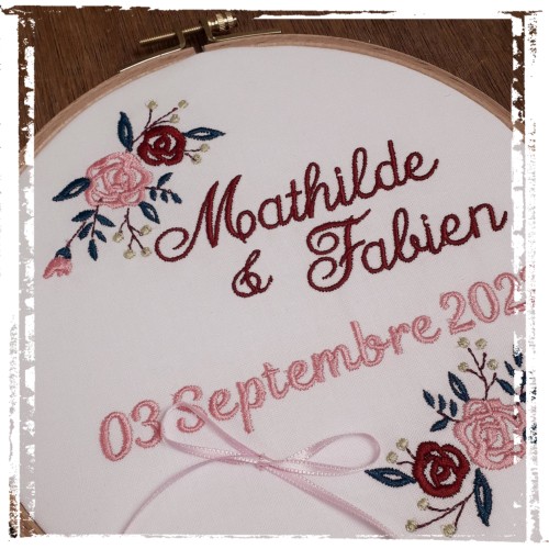 tambour brodé porte alliance à personnaliser
