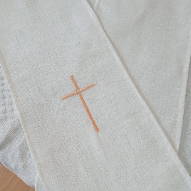 Écharpe de baptême adulte en stock! faite main, en LIN, broderie croix et colombe, idéale pour un baptême à Pâques. Envoi immédiat! Écharpe de baptême adulte en stock! faite main, en LIN, broderie croix et colombe, idéale pour un baptême à Pâques. Envoi immédiat!