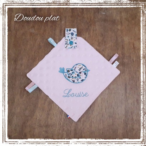 doudou plat personnalisé avec broderie , cadeau de naissance fait main, utile et durable! doudou plat personnalisé, cadeau de naissance fait main, utile, durable et pas cher