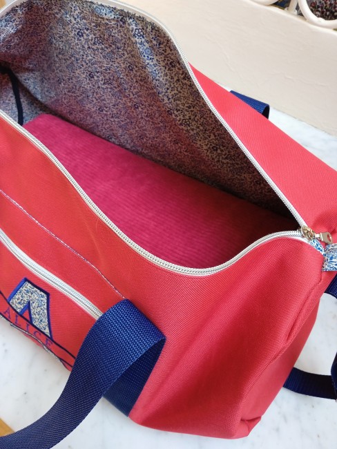 sac polochon personnalisé, broderie prénom et couleur et liberty au choix! existe en version velours ou toile outdoor